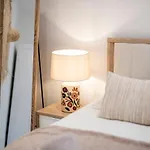 Lägenhet Esprit Boheme - Elegant & Pres Du Palais